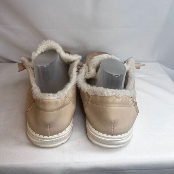 Hey Dude Wendy Corduroy Cream Faux Fur Lined Slip On Shoe Size 9 - Picture 2 of 9